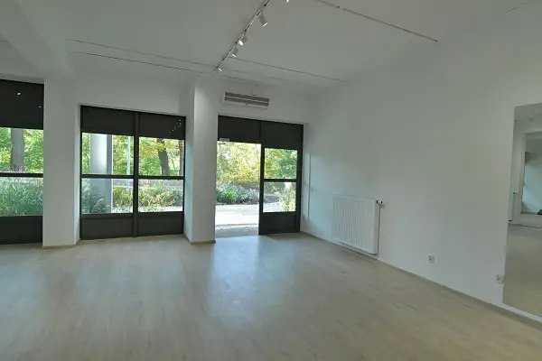 Wrocław, Psie Pole, Swojczyce, Vespucciego, Lokal na osiedlu Olimpia Port, przy bulwarze